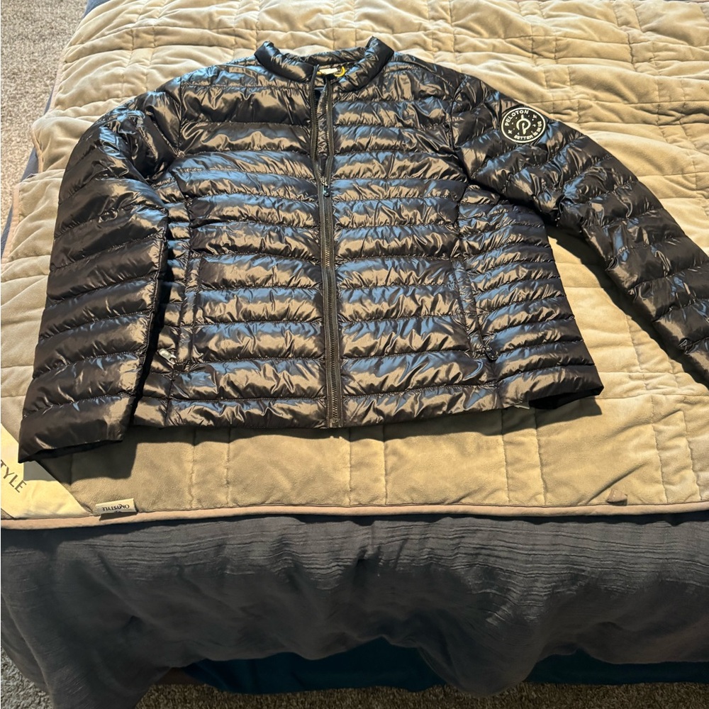 Women’s “puffer” Peloton jacket